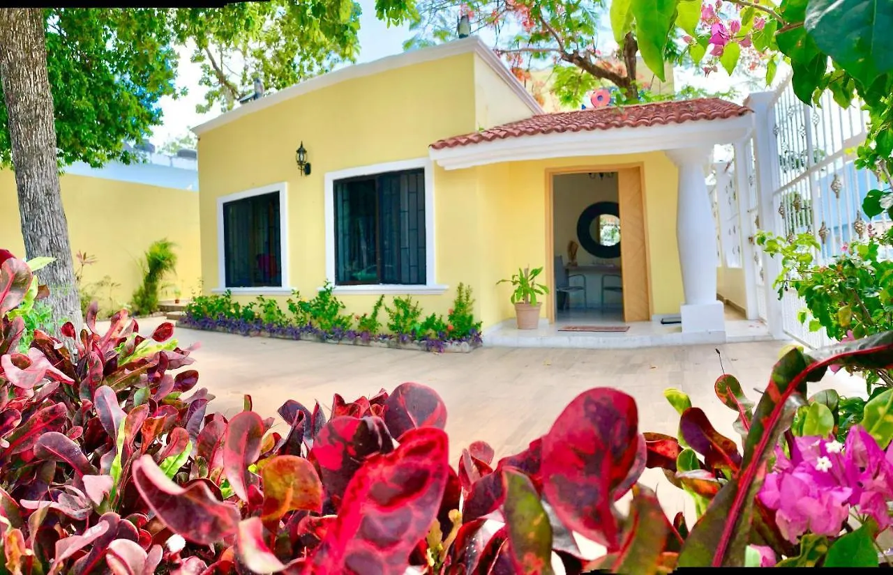 La Casa De Los Alcatraces Cancún 2*,  Mexique