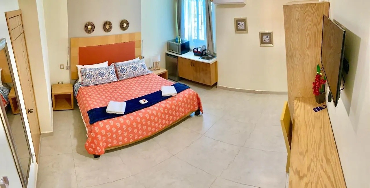 Hotel La Casa De Los Alcatraces Cancún